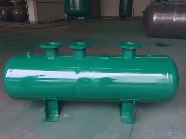 河南河南河南蒸汽分气缸1.jpeg